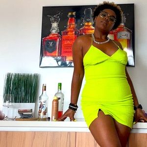 Help I’m oni! An anime loving fashionista who shops a lot lol.